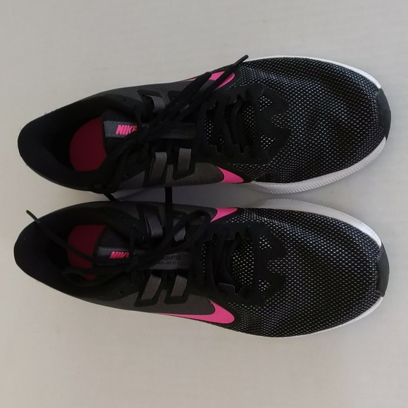 Nike Downshifter Running Sneaker 10 Black Pink - Picture 8 of 16